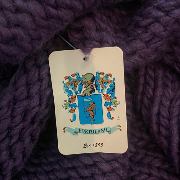 Portolano Wool Blend Infinity Scarf - Picture 7 of 14